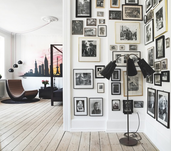 Un appartement plein de couleurs fortes