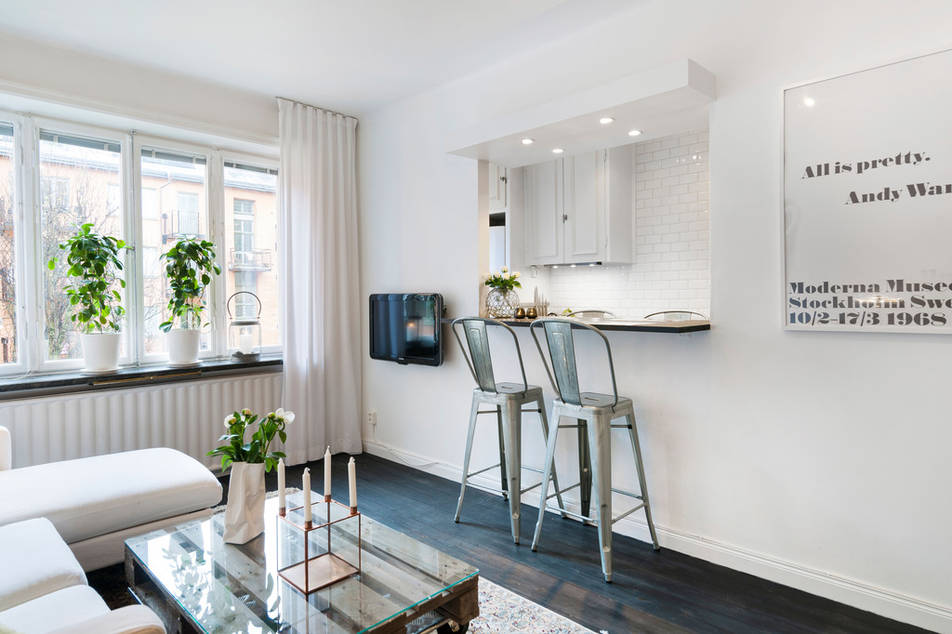 Bosthlm. Mäklare Anders Stening Bosthlm. Mäklare Anders Stening