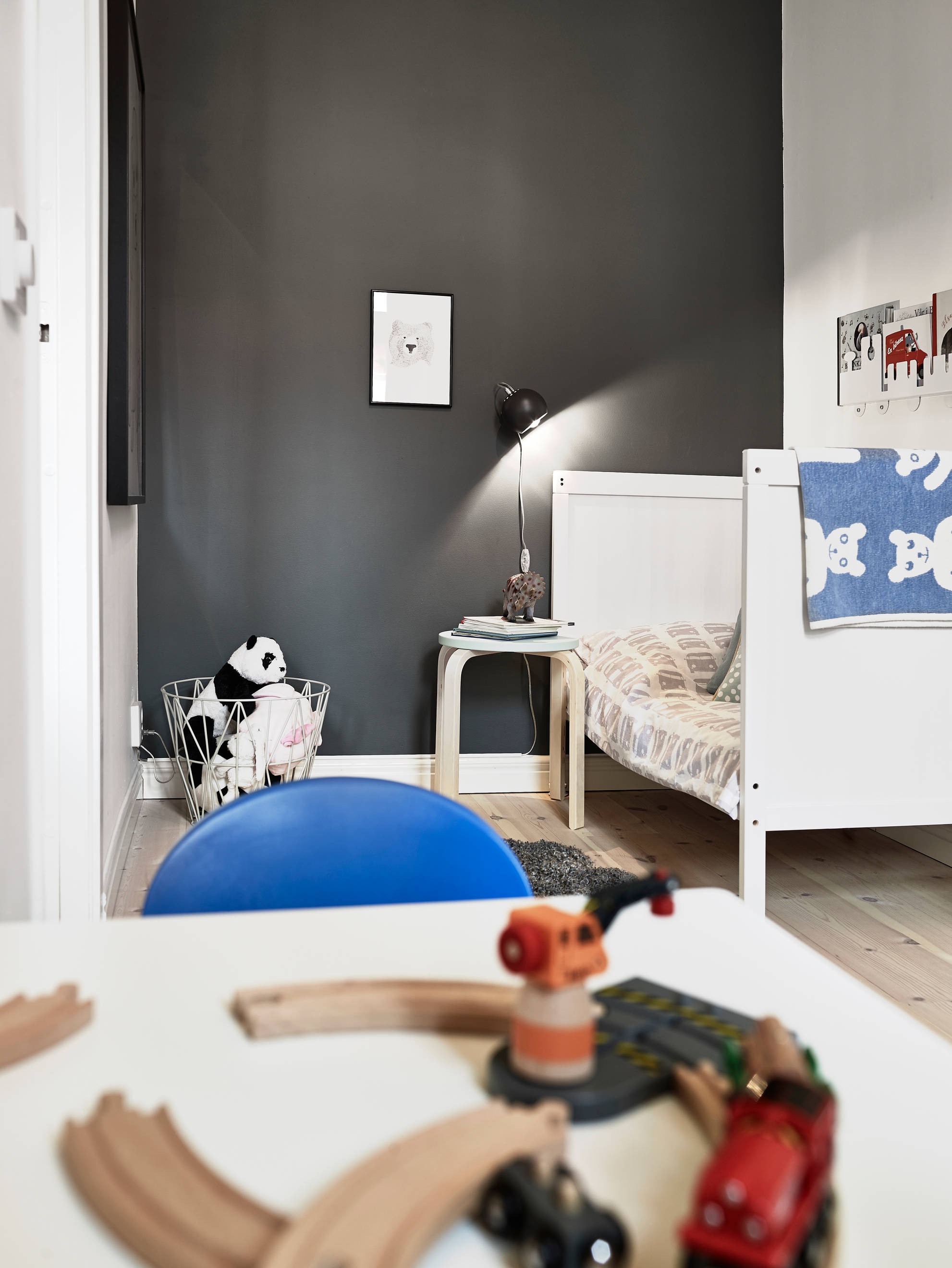 On décode la déco : une chambre d'enfant pas gnan-gnan