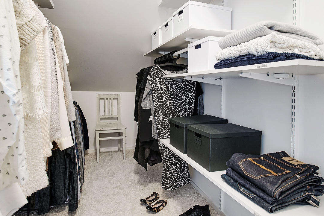 ES012 ES012