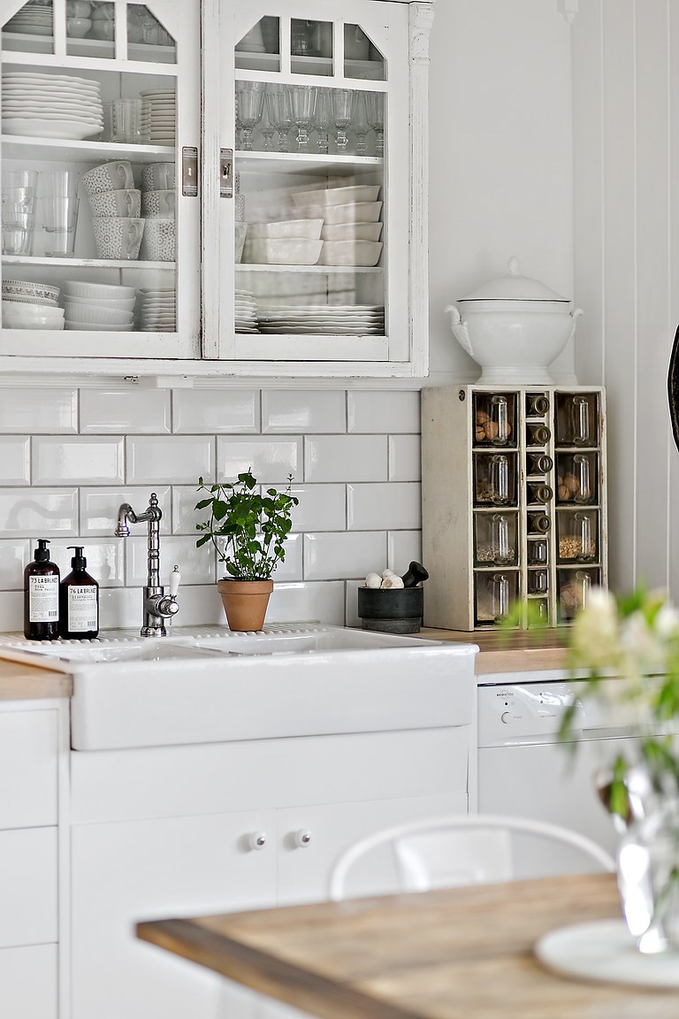 LI6