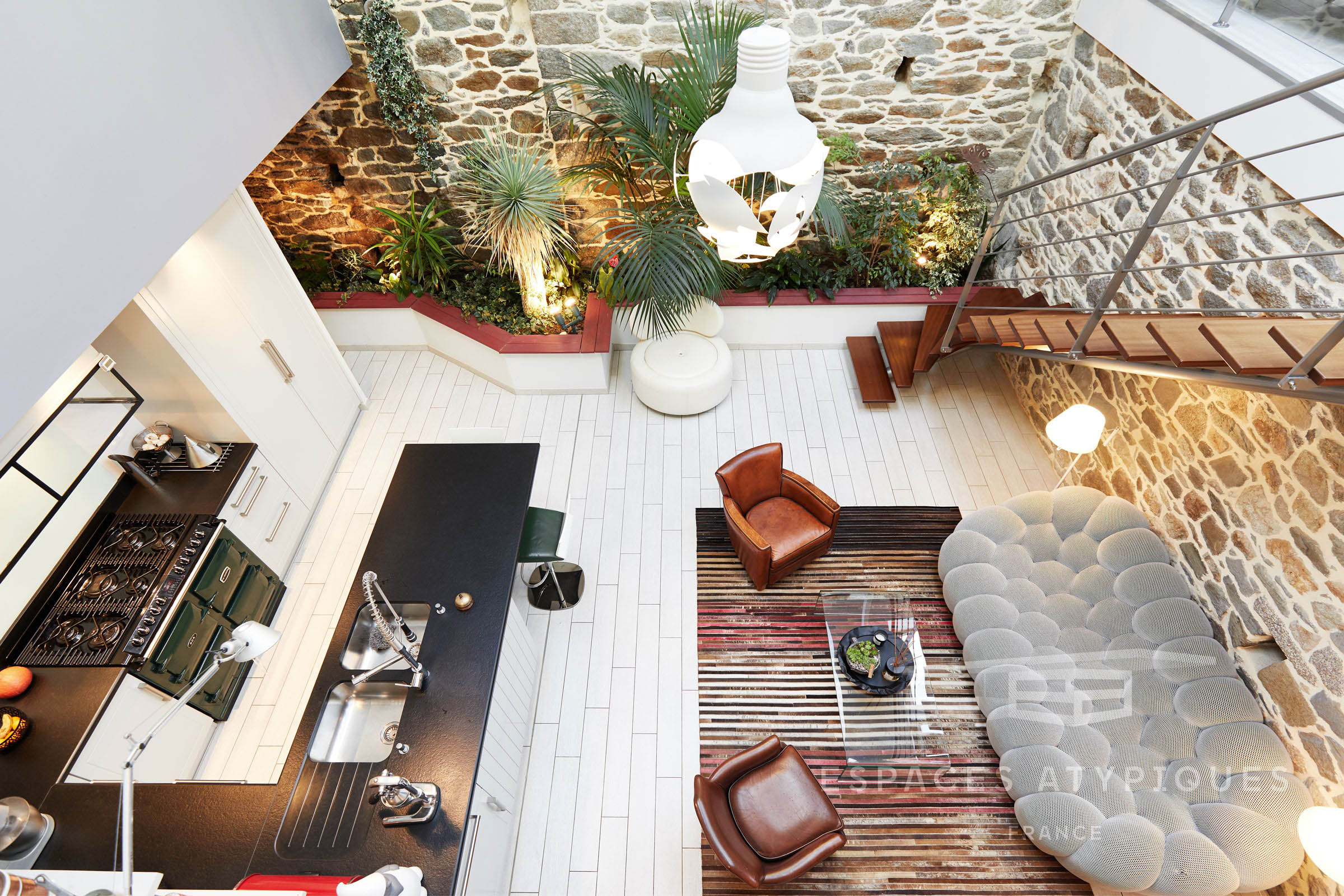 Espaces Atypiques - Agence immobilière Finistère, Brest et Qui