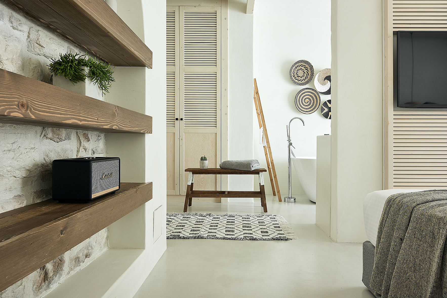 vue dressing et bain chambre maison vue mer Grèce vue dressing et bain chambre maison vue mer Grèce