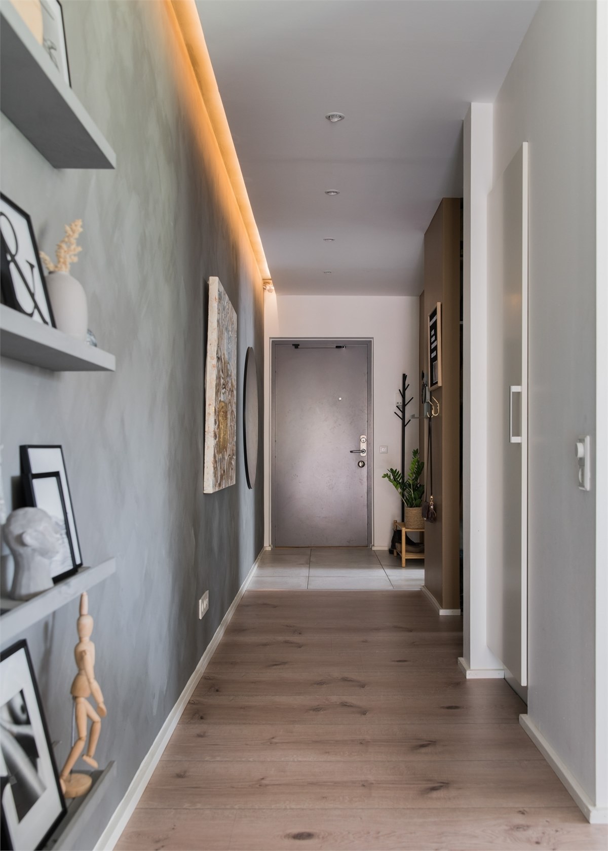 couloir gris