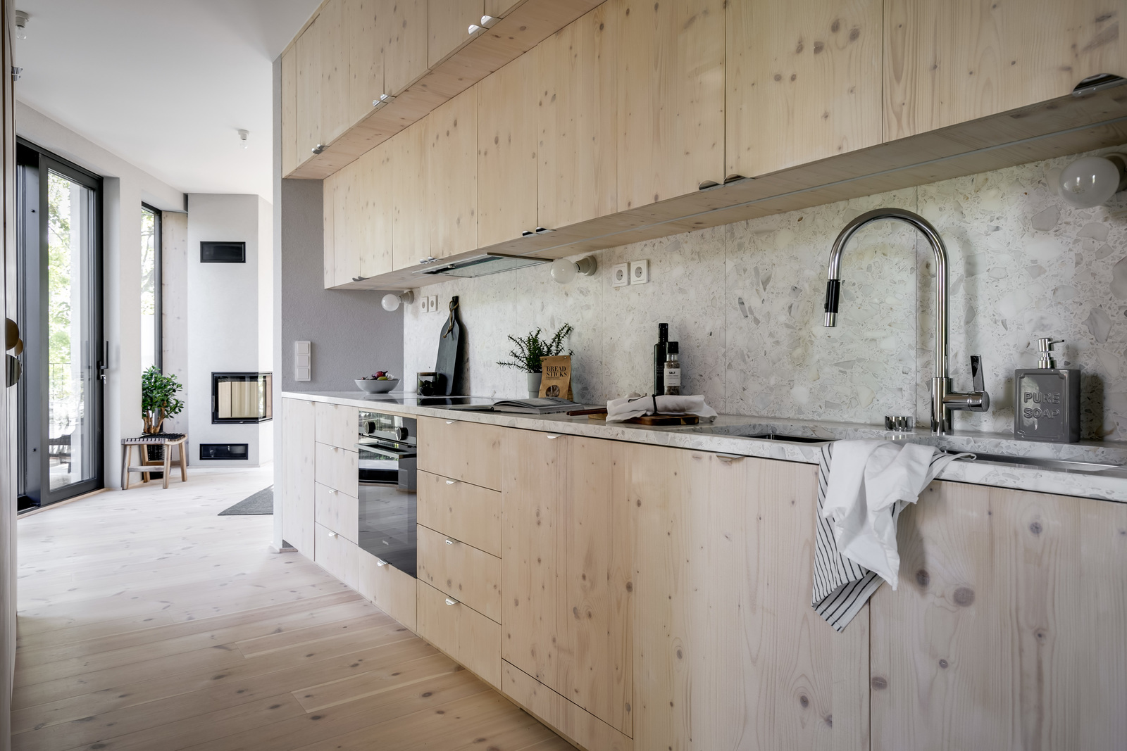 cuisine maison contemporaine à l cuisine maison contemporaine à l'intérieur bois