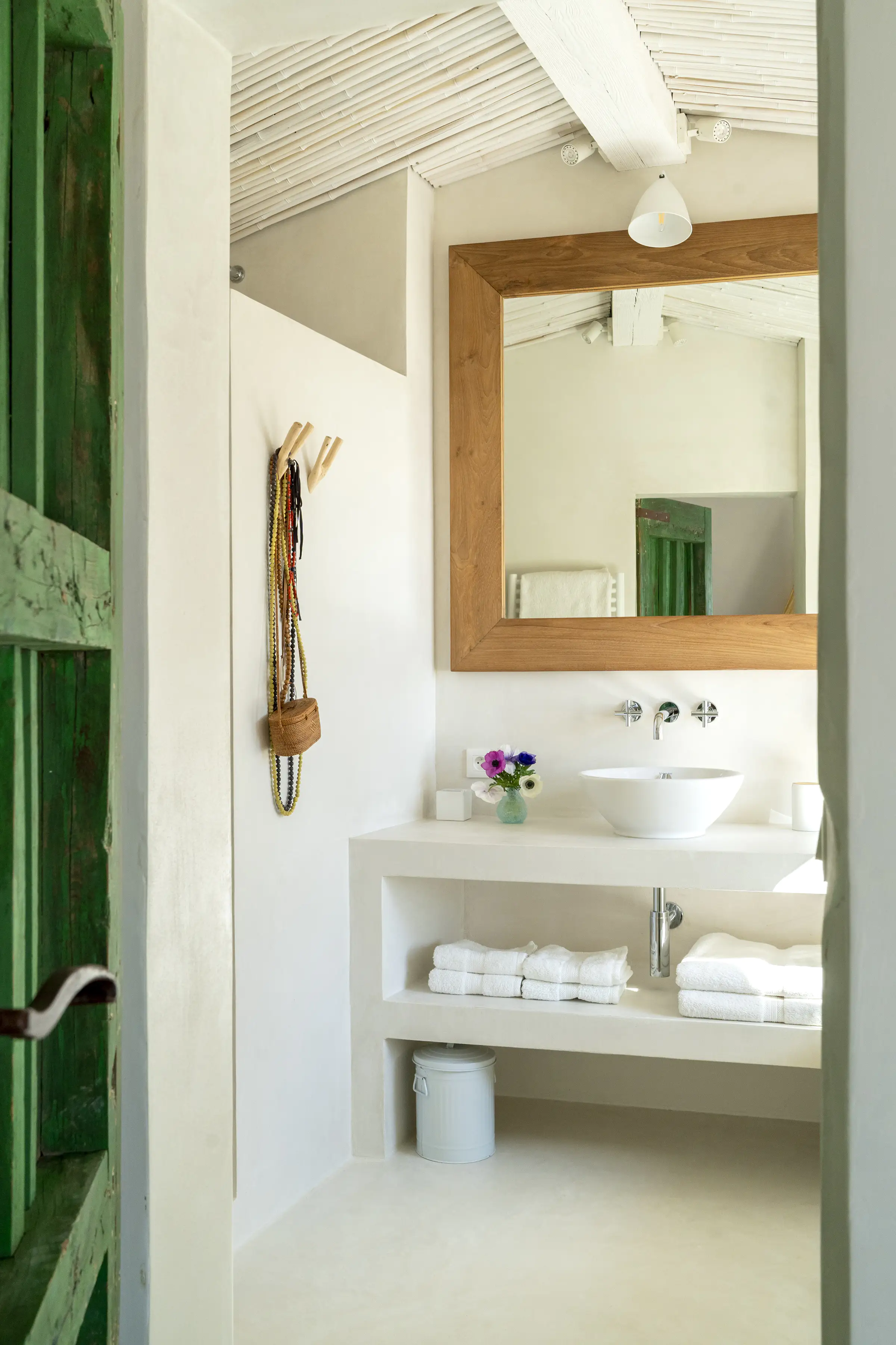 salle de bain rustique chic