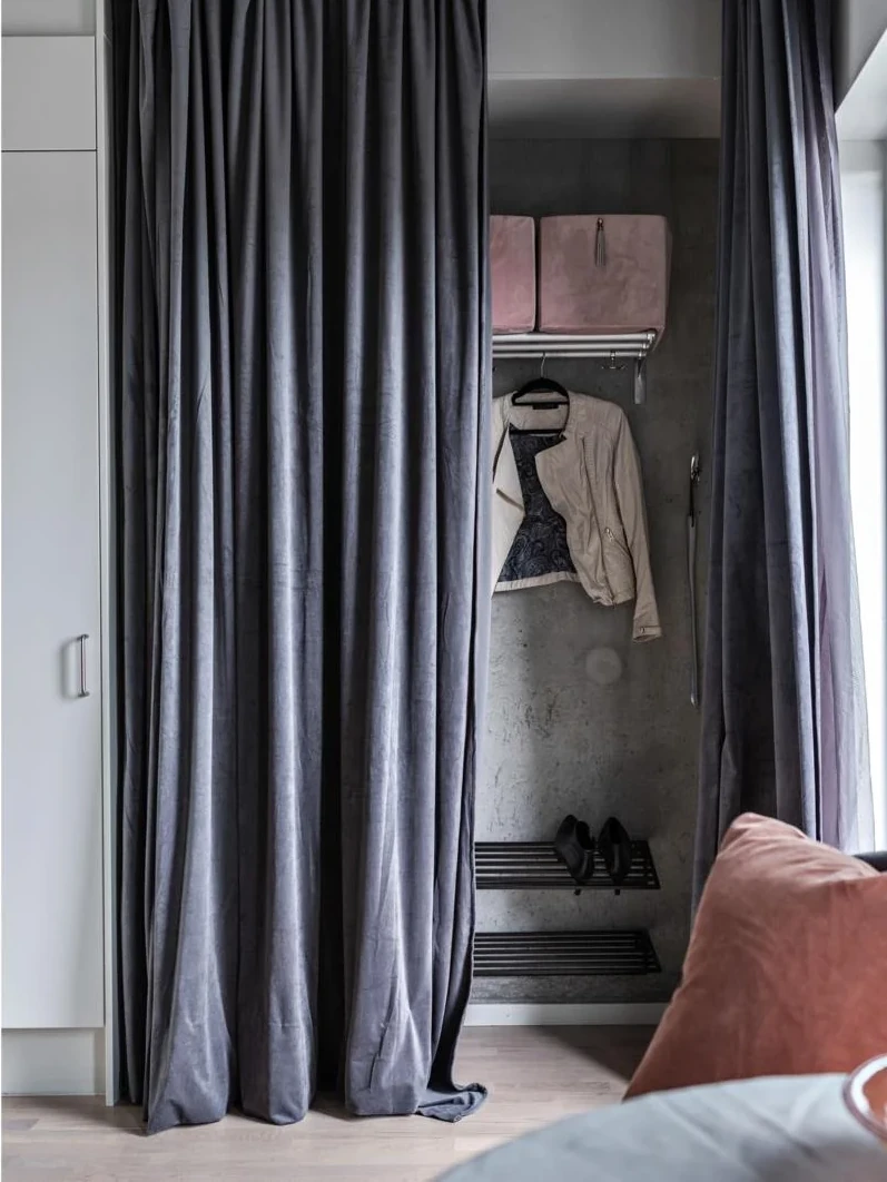 dressing fermé par rideau