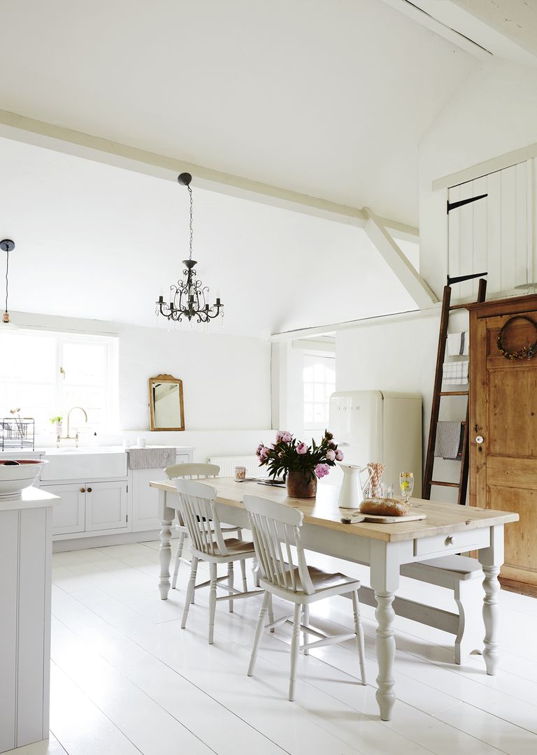 cuisine rustique blanche