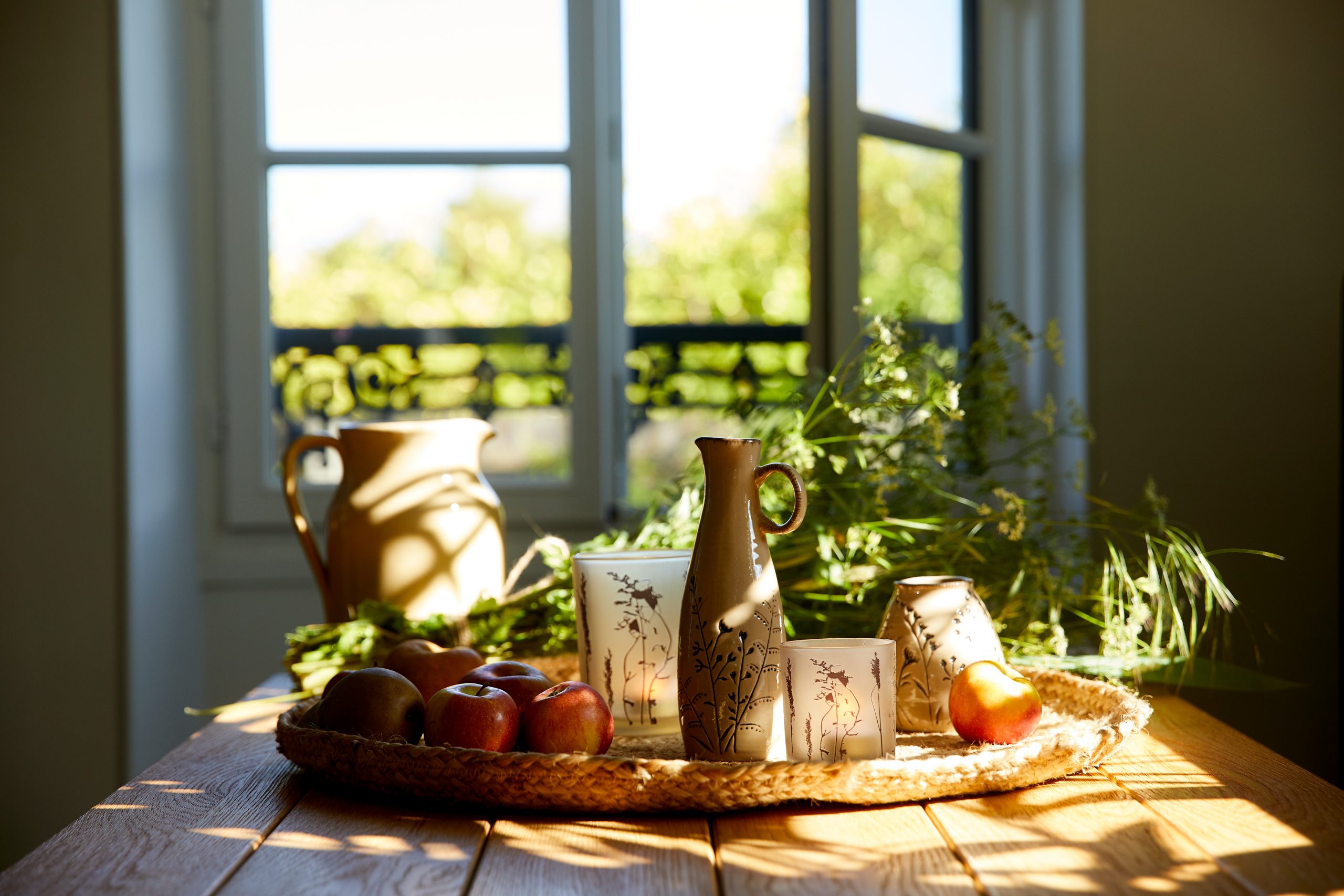 nature morte table en bois déco rustique nature morte table en bois déco rustique
