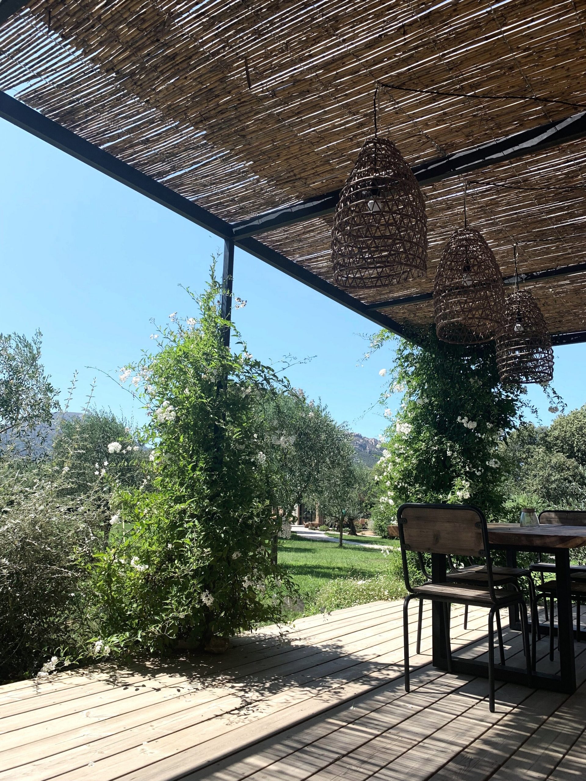 terrasse maison à l terrasse maison à l'architecture contemporaine