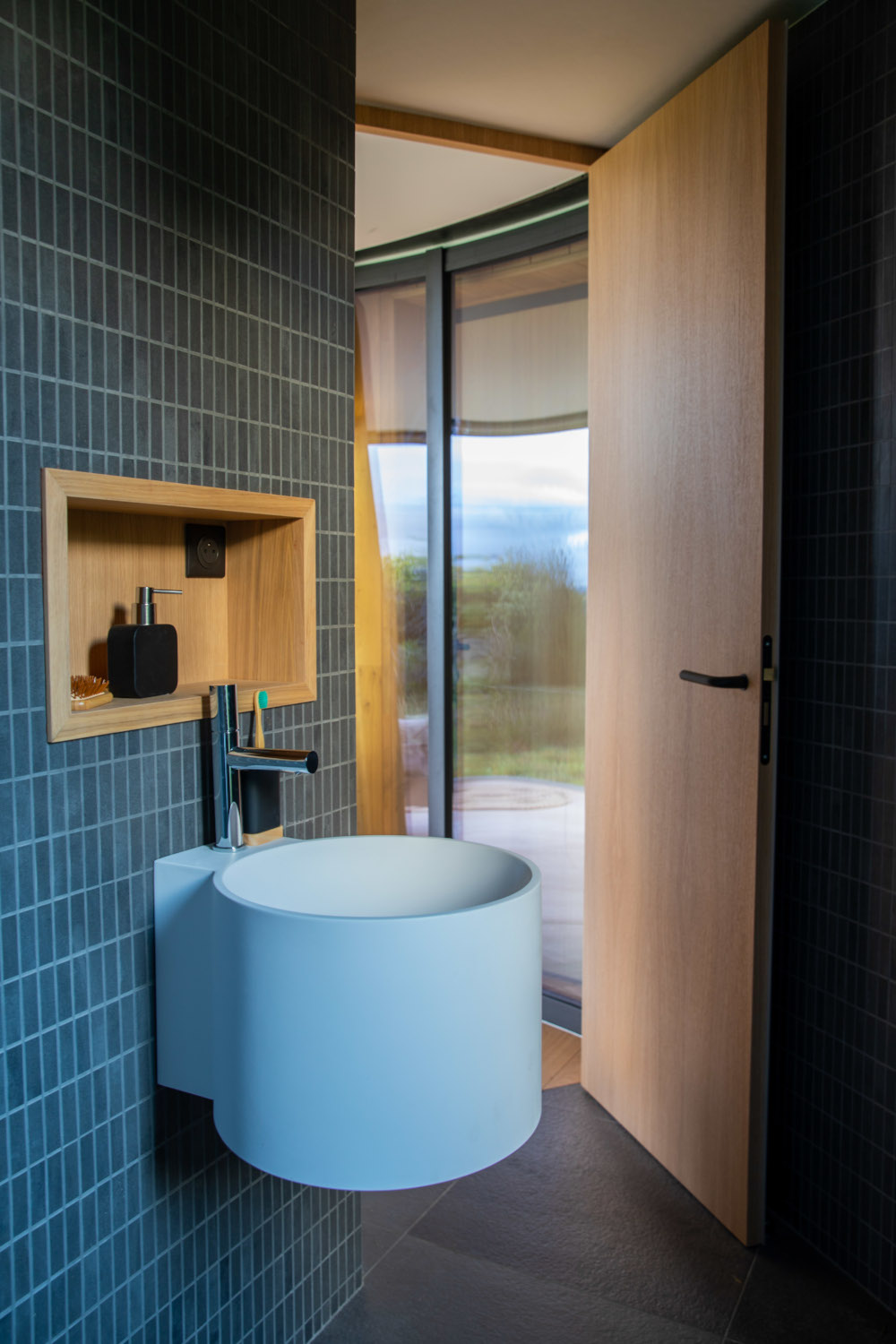 salle de bain Lumipod Airbnb Auvergne salle de bain Lumipod Airbnb Auvergne