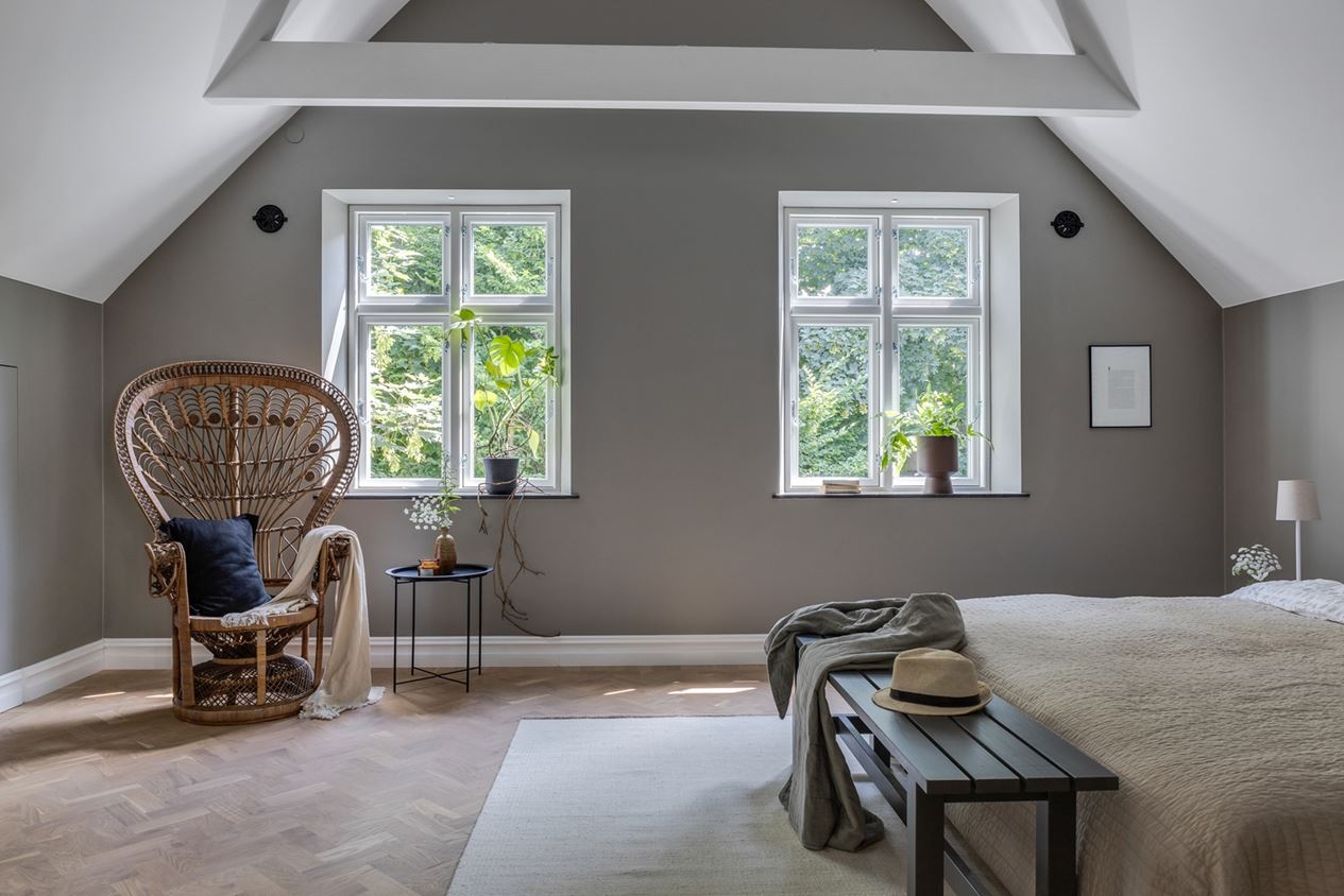 chambre grise sous combles