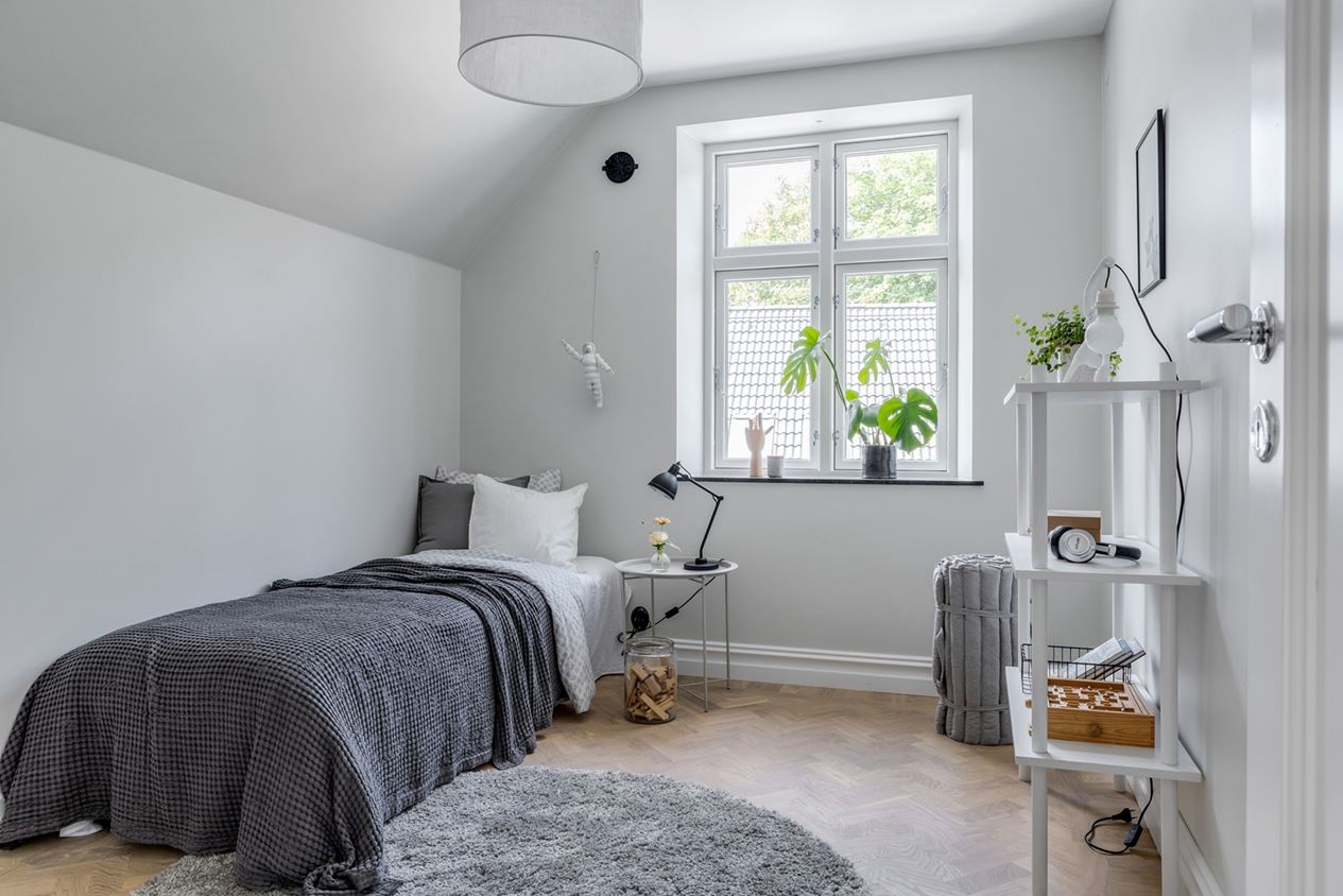 chambre d'enfant grise