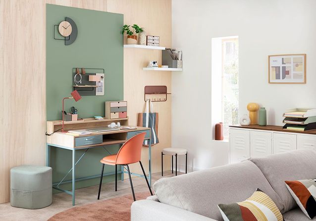 espace bureau design dans salon