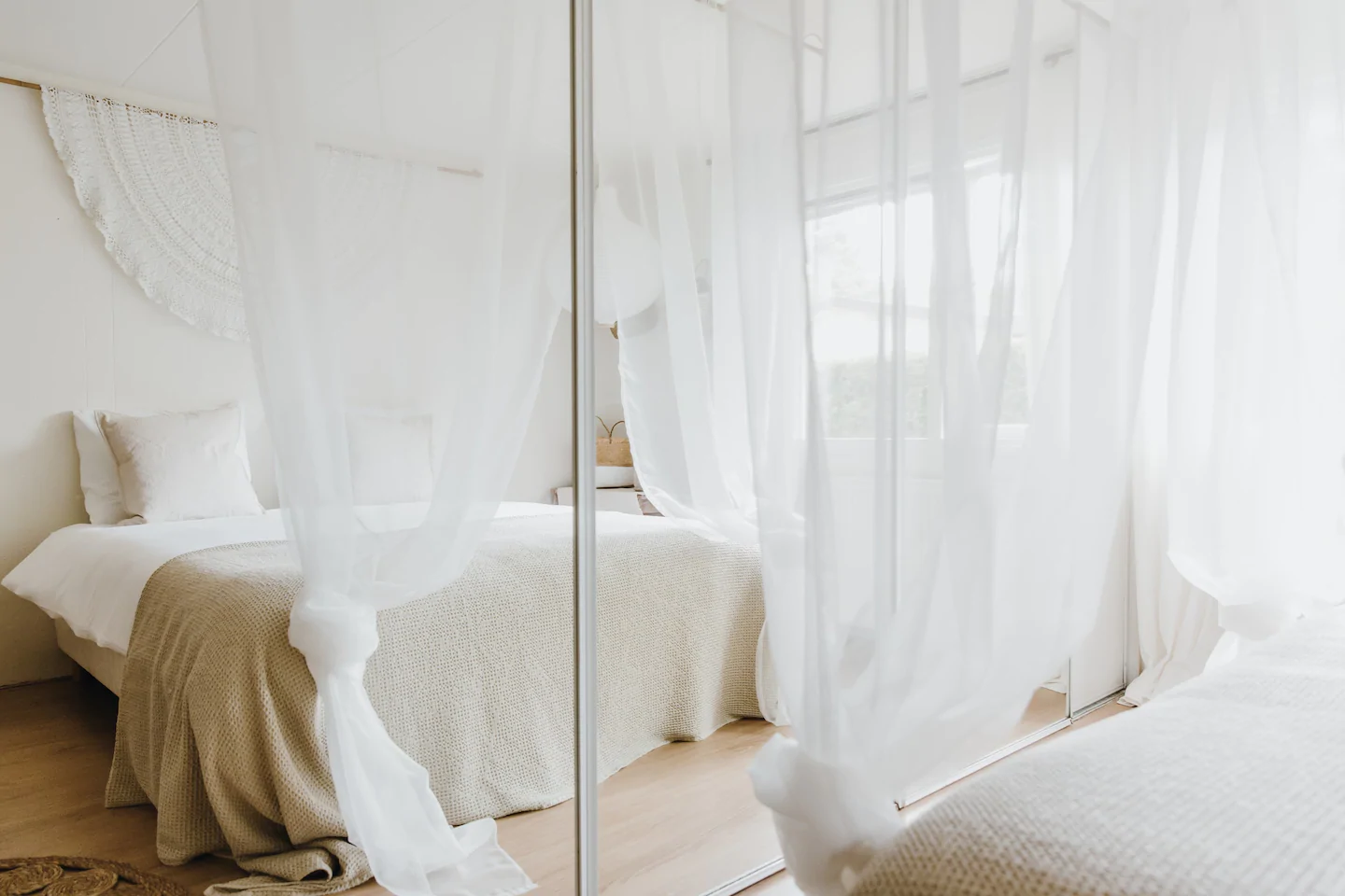 chambre déco bohème inspirée par Ibiza
