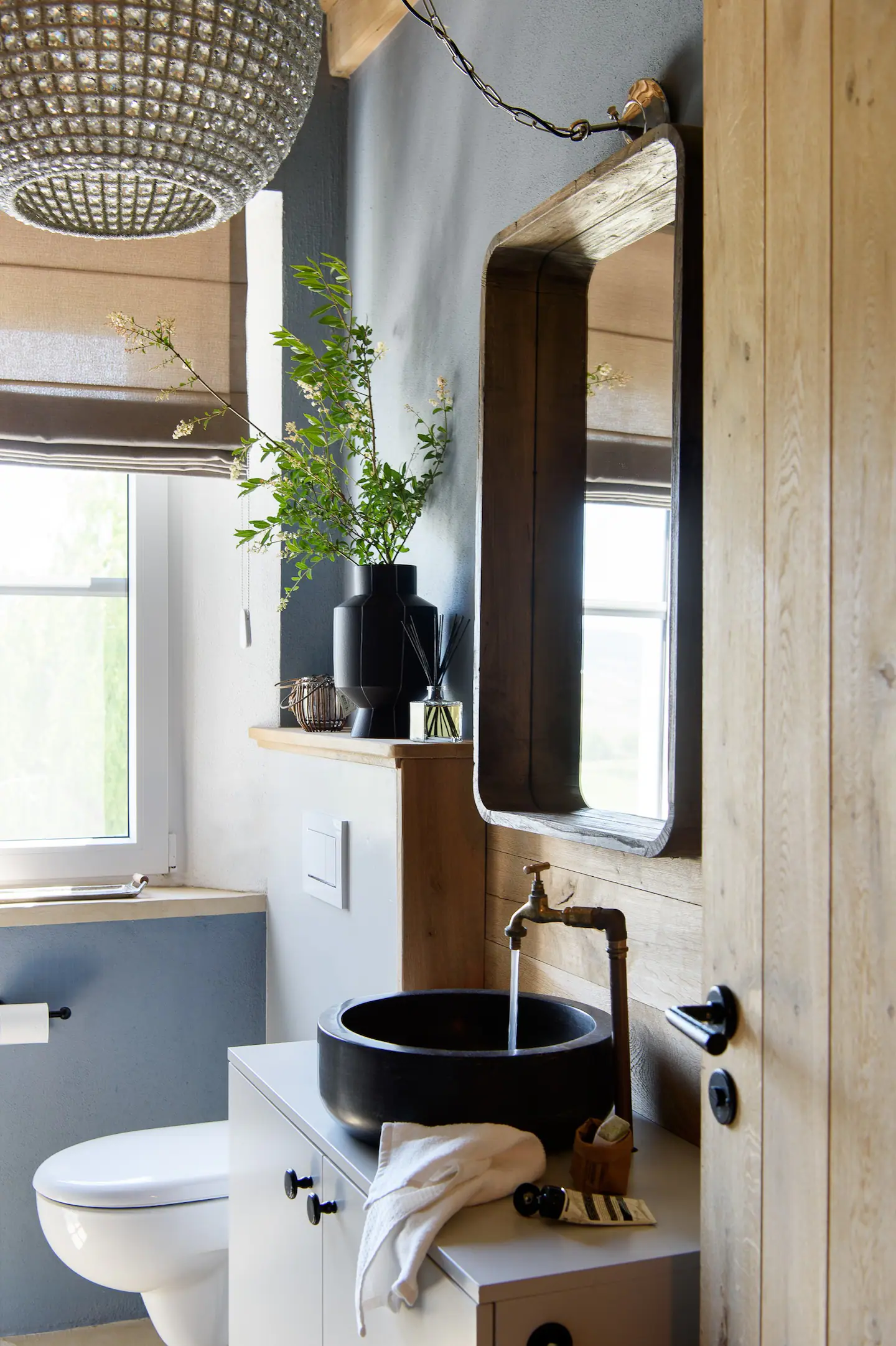 toilettes avec lave main