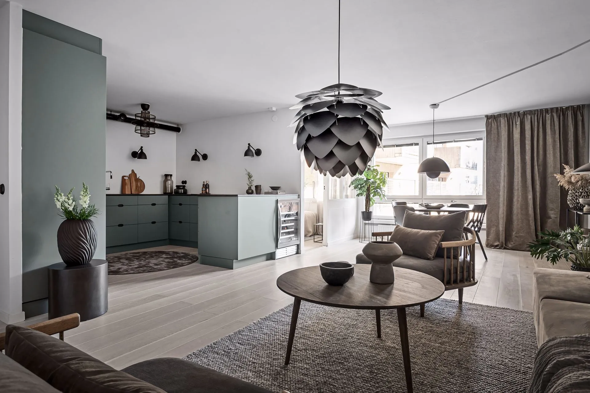 salon appartement à la décoration contemporaine