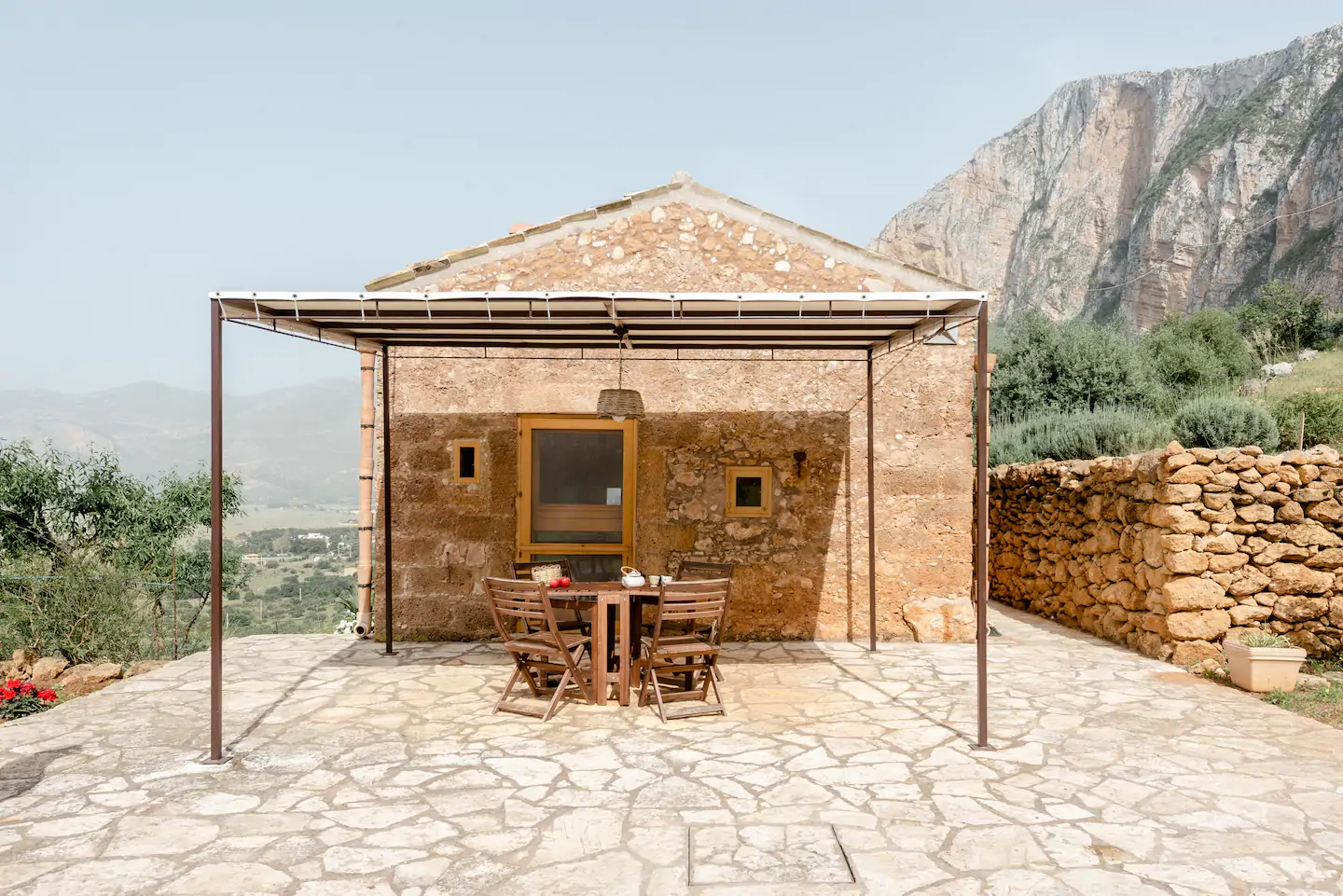 terrasse vue montagne maison Sicile terrasse vue montagne maison Sicile