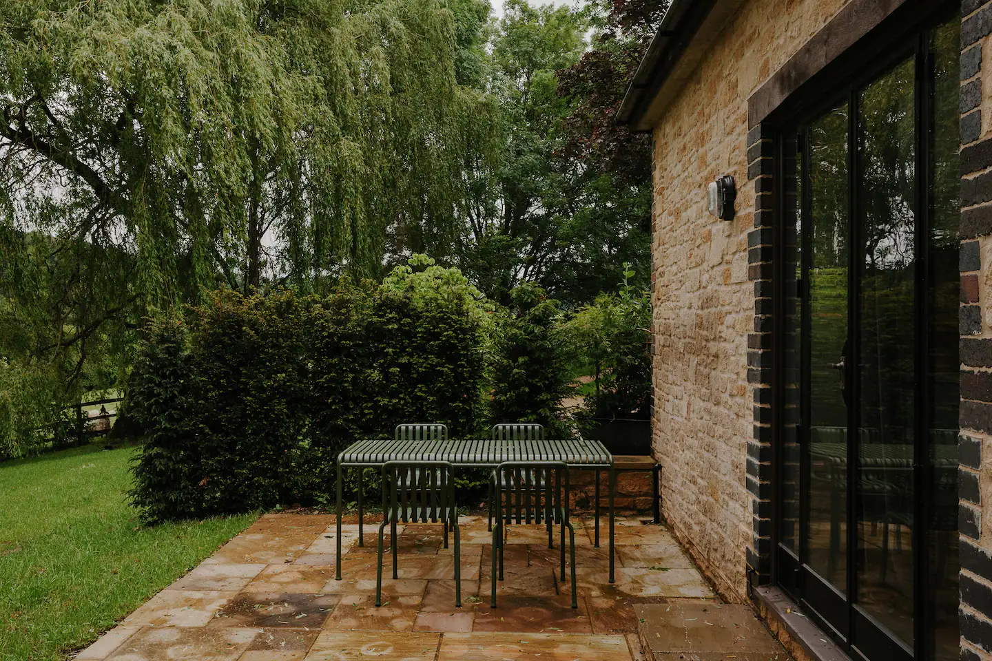 terrasse ferme ancienne rénovée en pierres terrasse ferme ancienne rénovée en pierres