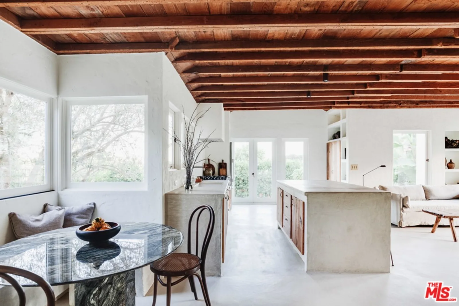 salon et cuisine décoration épurée
