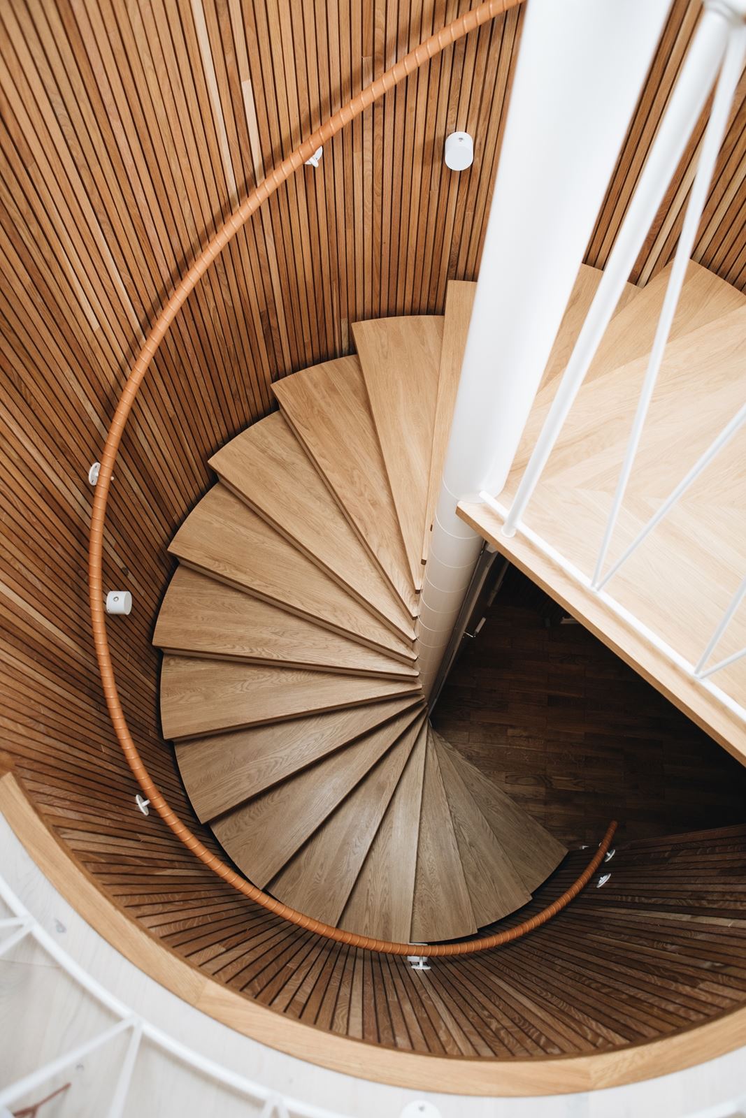 escalier bois duplex design avec terrasse escalier bois duplex design avec terrasse