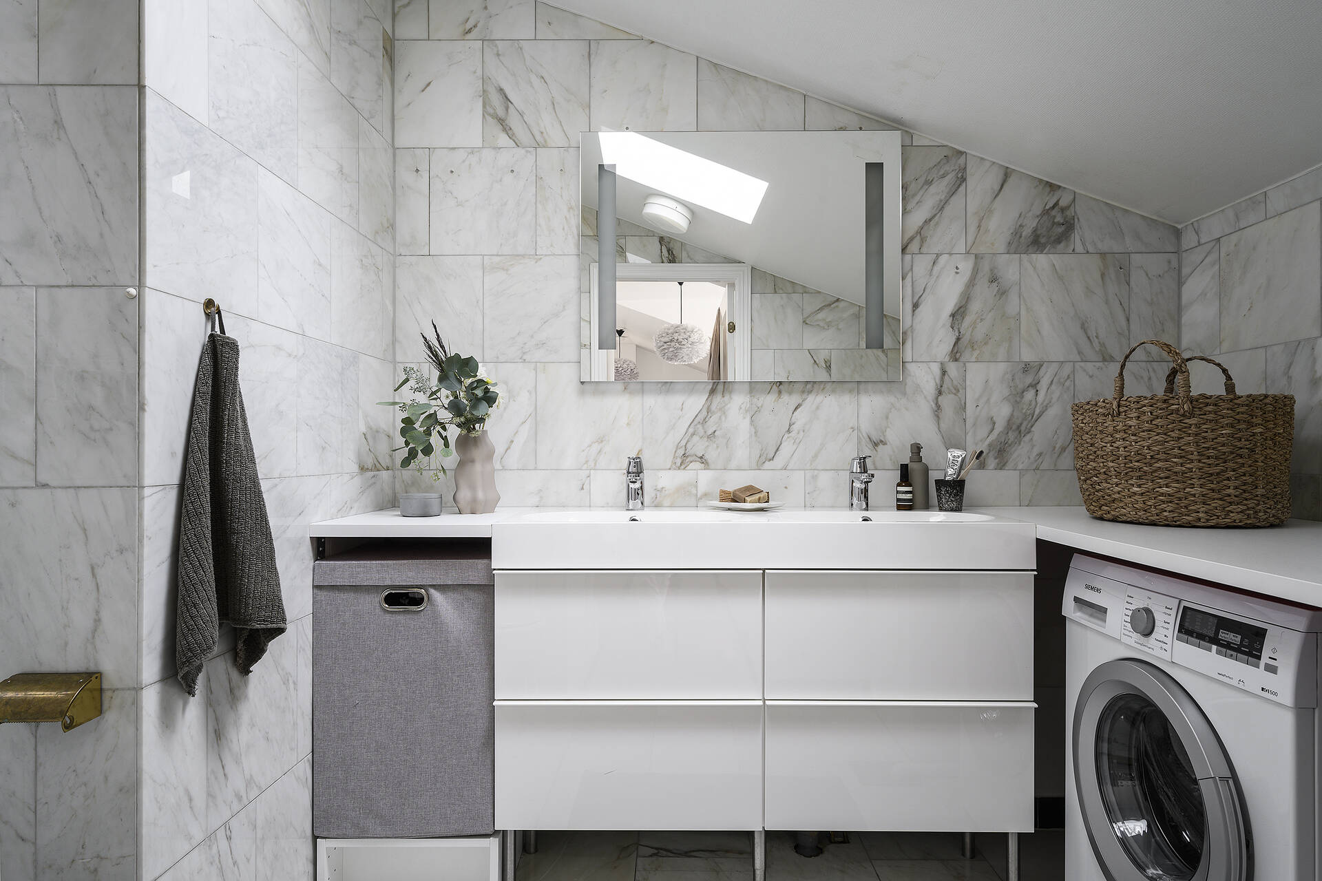 salle de bain design marbre