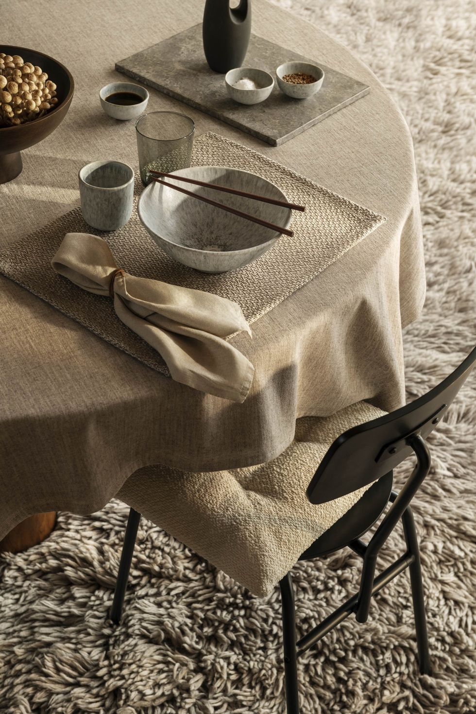 salle à manger H&M Home collection automne 2021 salle à manger H&M Home collection automne 2021