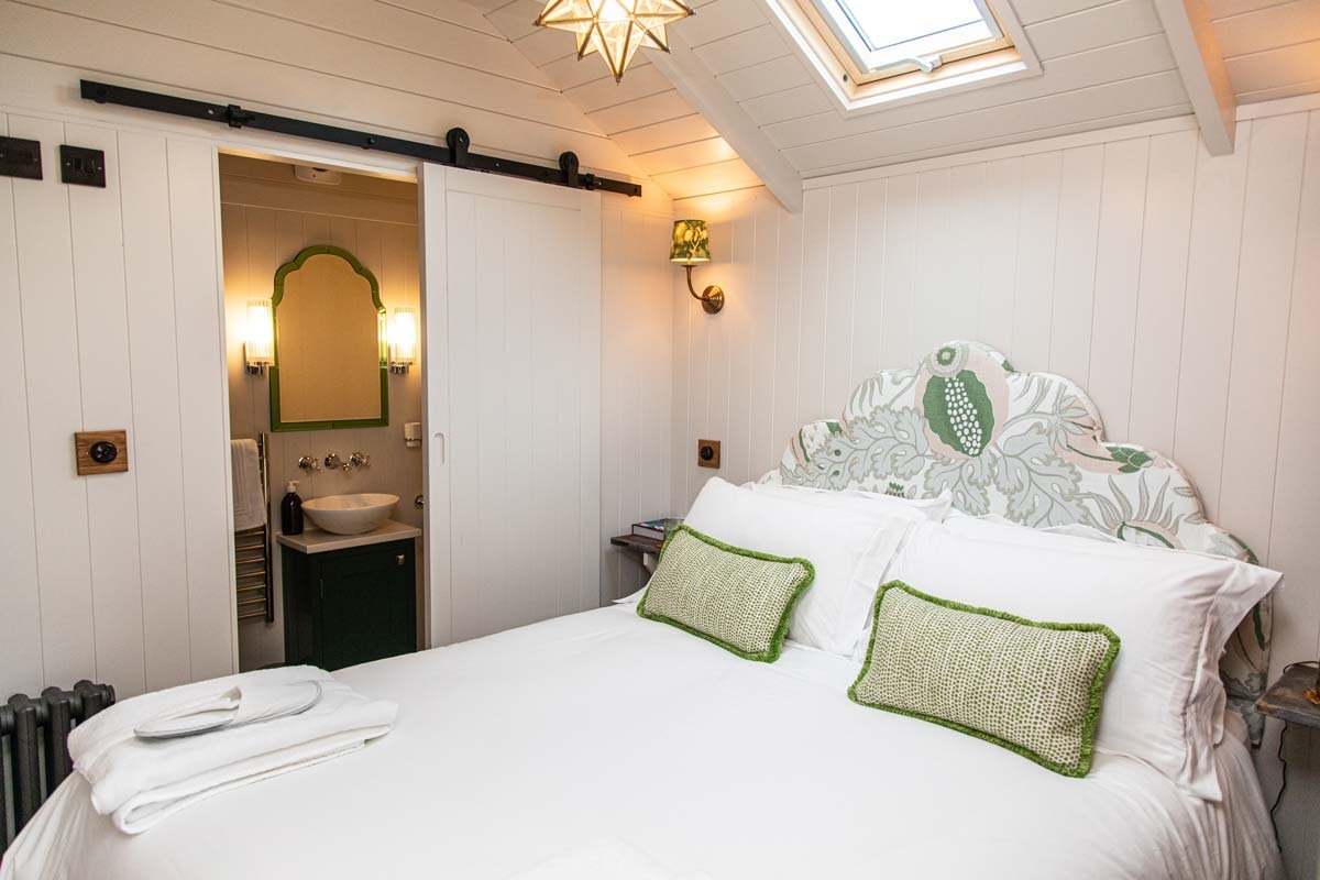 chambre avec porte coulissante type grange