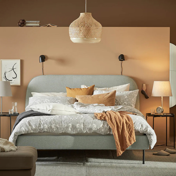 lit design en tissu gris
