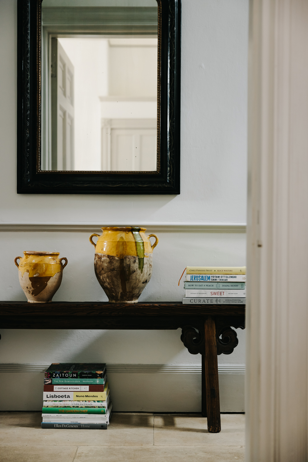 entrée avec console et miroir entrée avec console et miroir