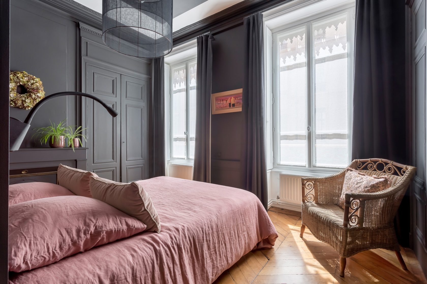 chambre grise appartement haussmannien 