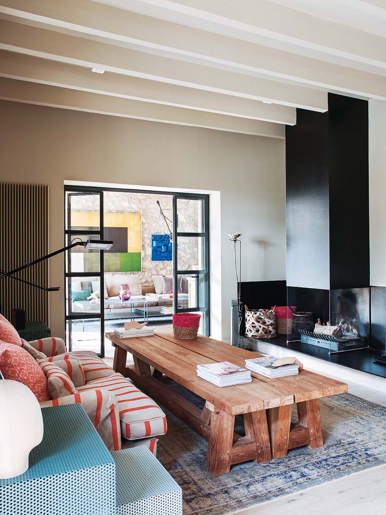 salon avec cheminée design maison à rénover salon avec cheminée design maison à rénover