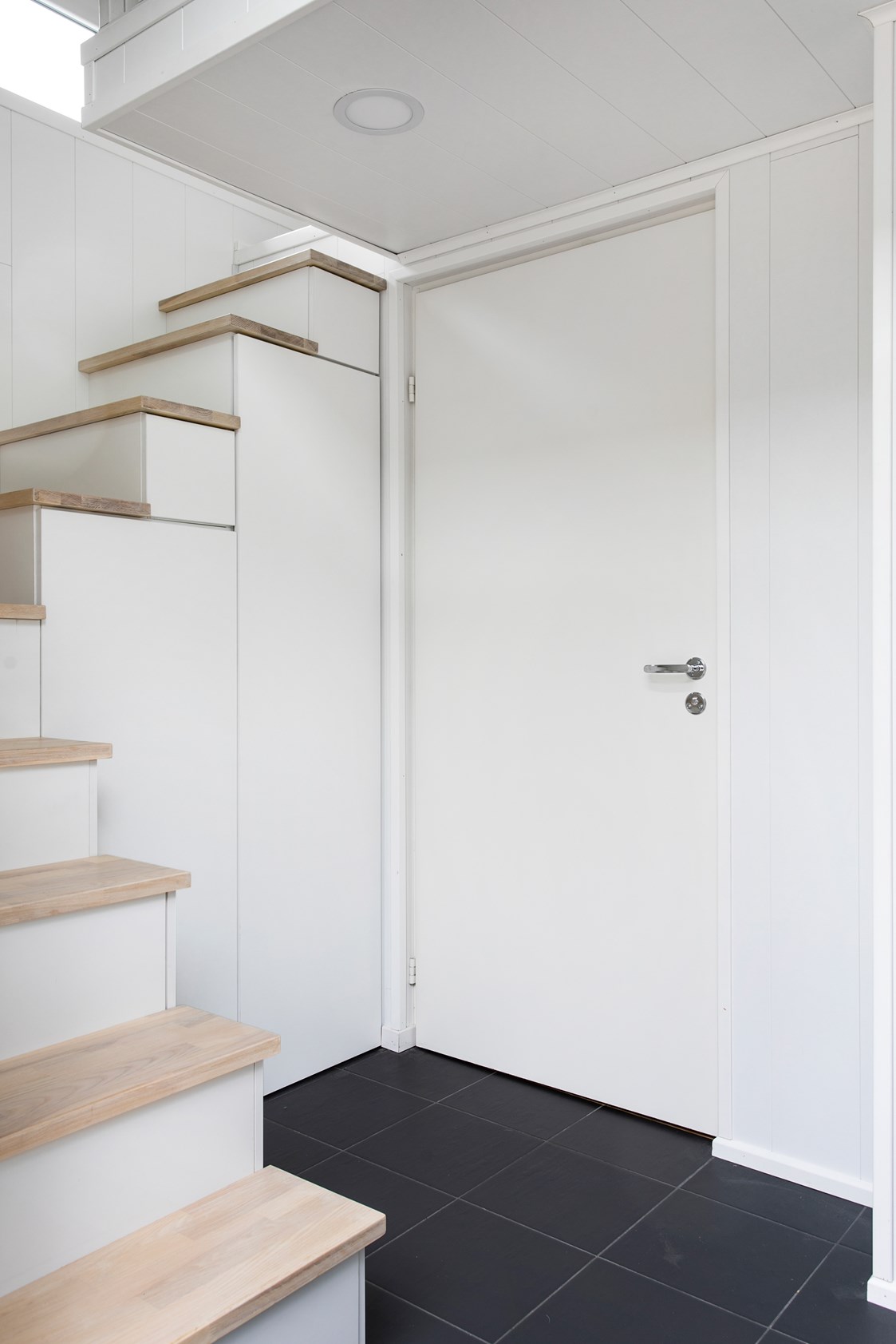 escalier avec rangements