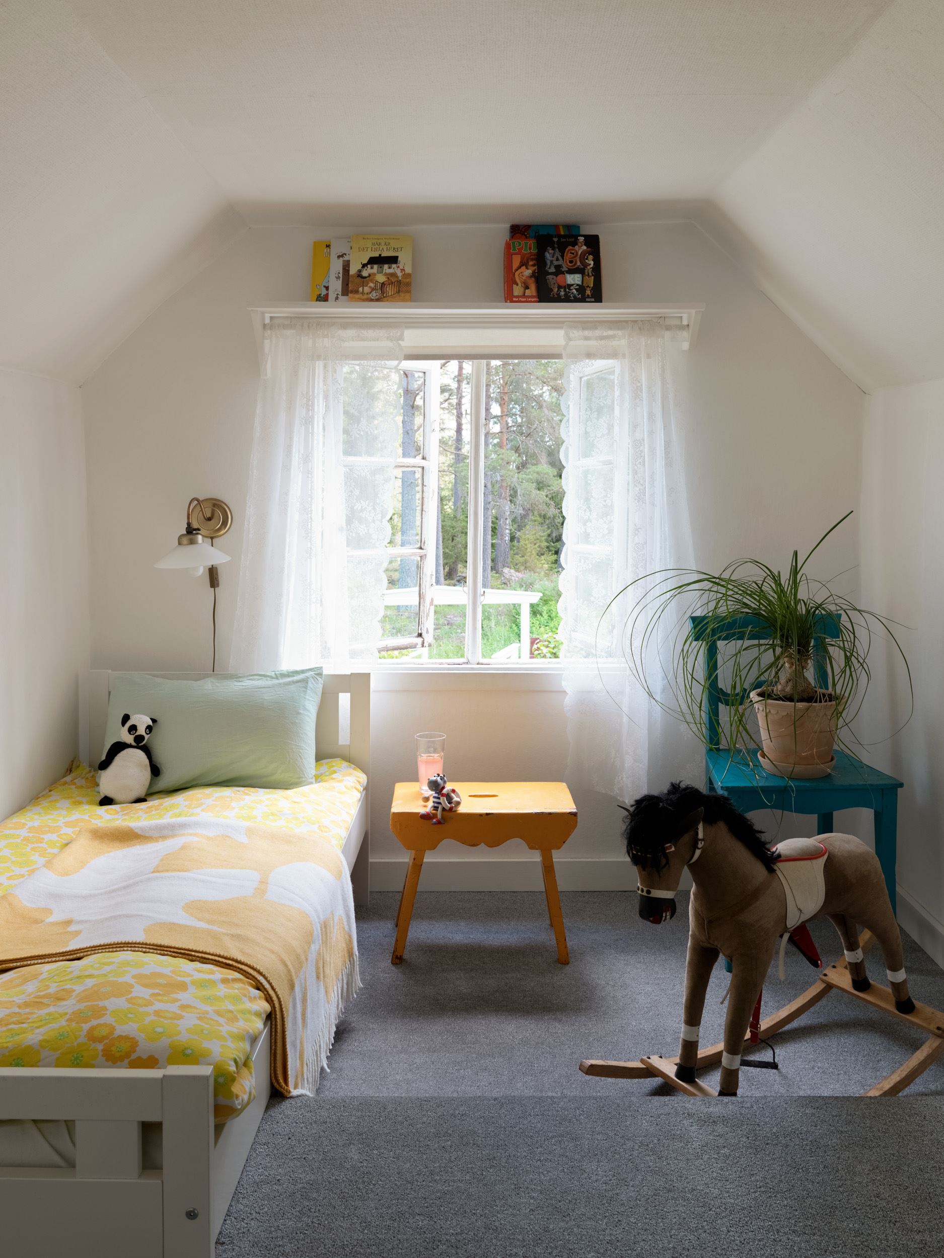 chambre sous combles enfant