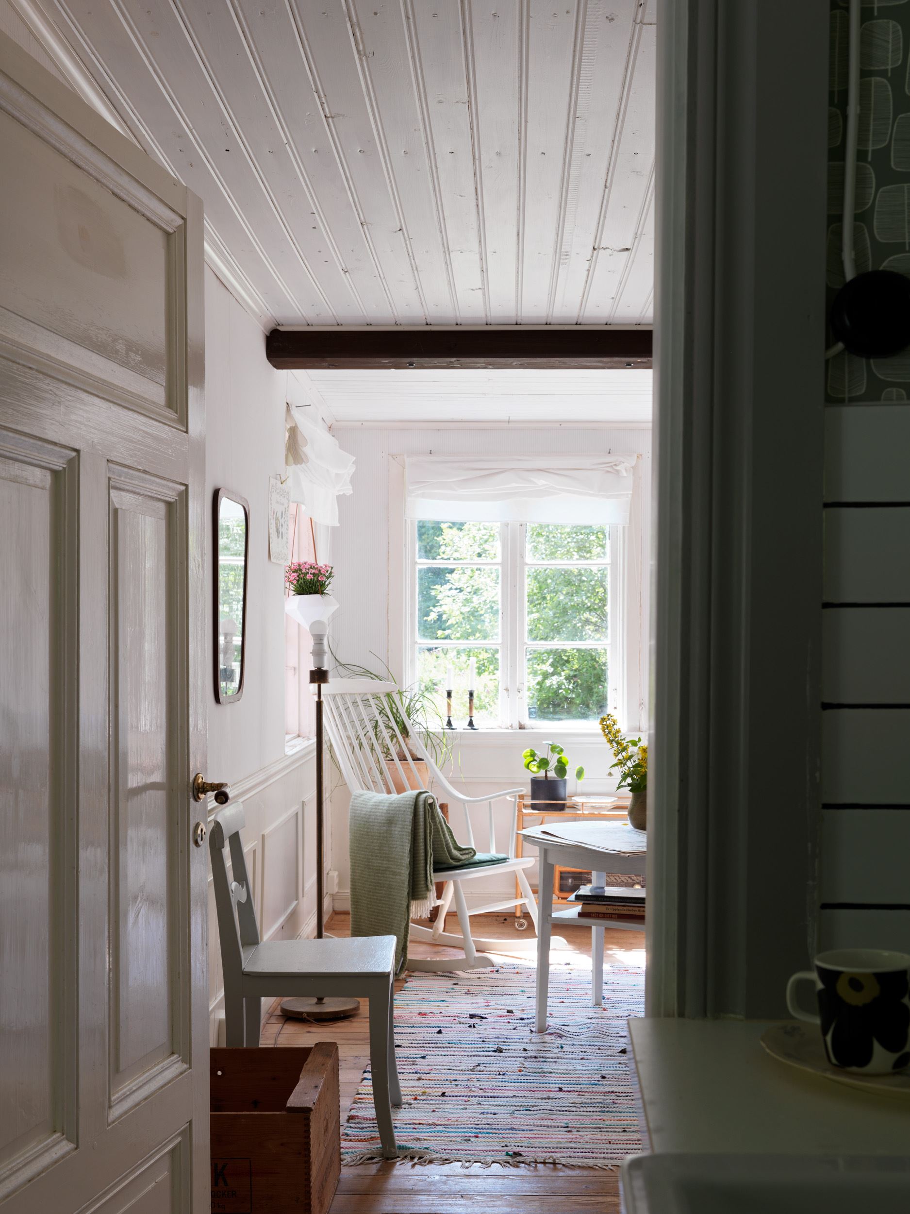 entrée petite maison en bois 50m2