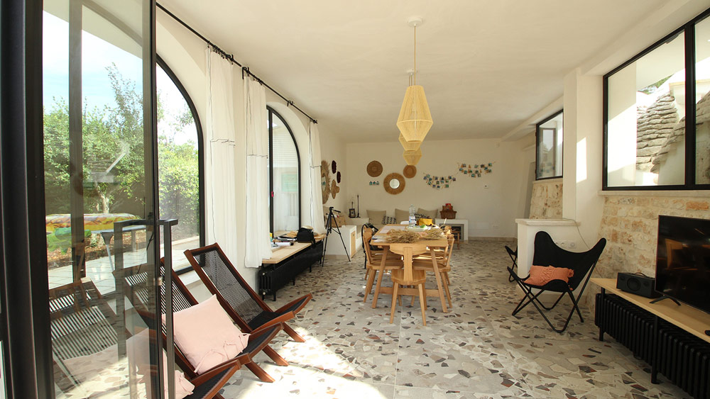 salon maison à la décoration vintage