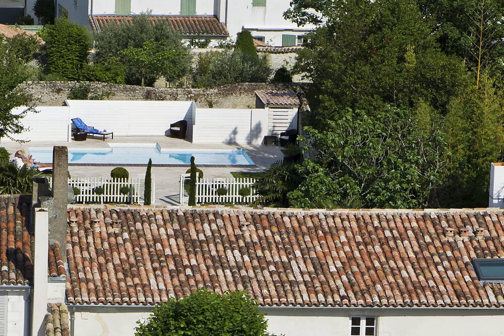 jardin clos de murs avec piscine jardin clos de murs avec piscine