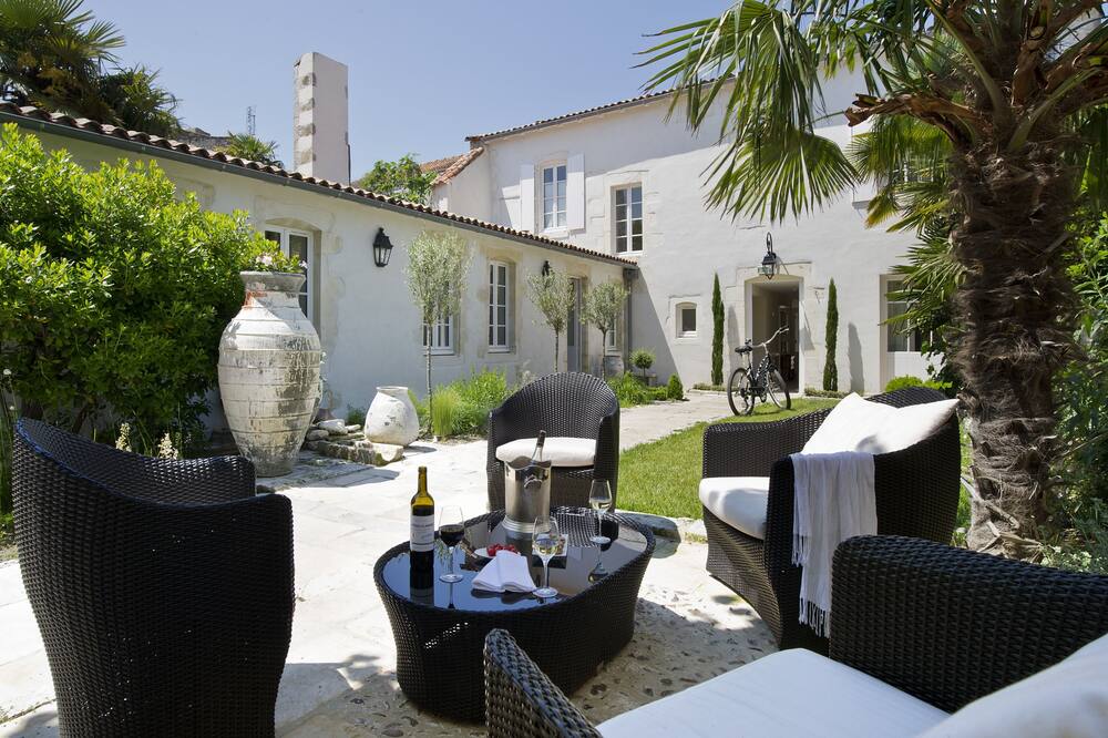 jardin maison d jardin maison d'hôtes Villa Clarisse Ile de Ré