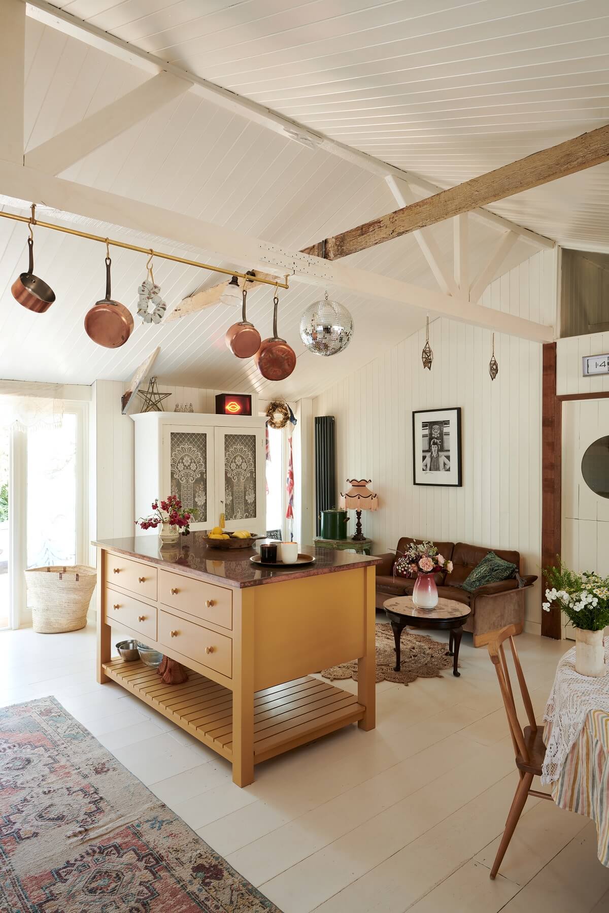cuisine avec îlot décoration vintage