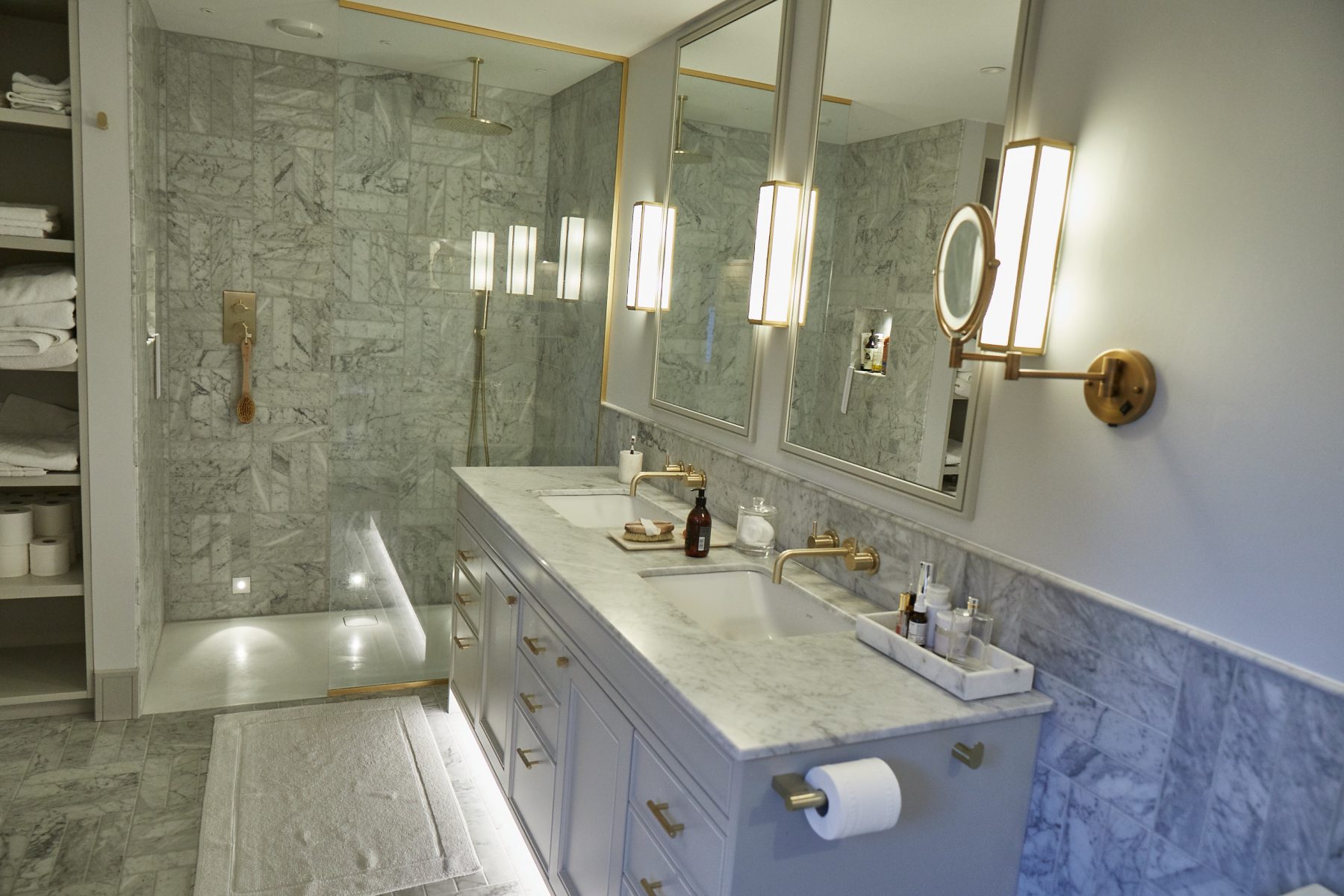 salle de bain marbre