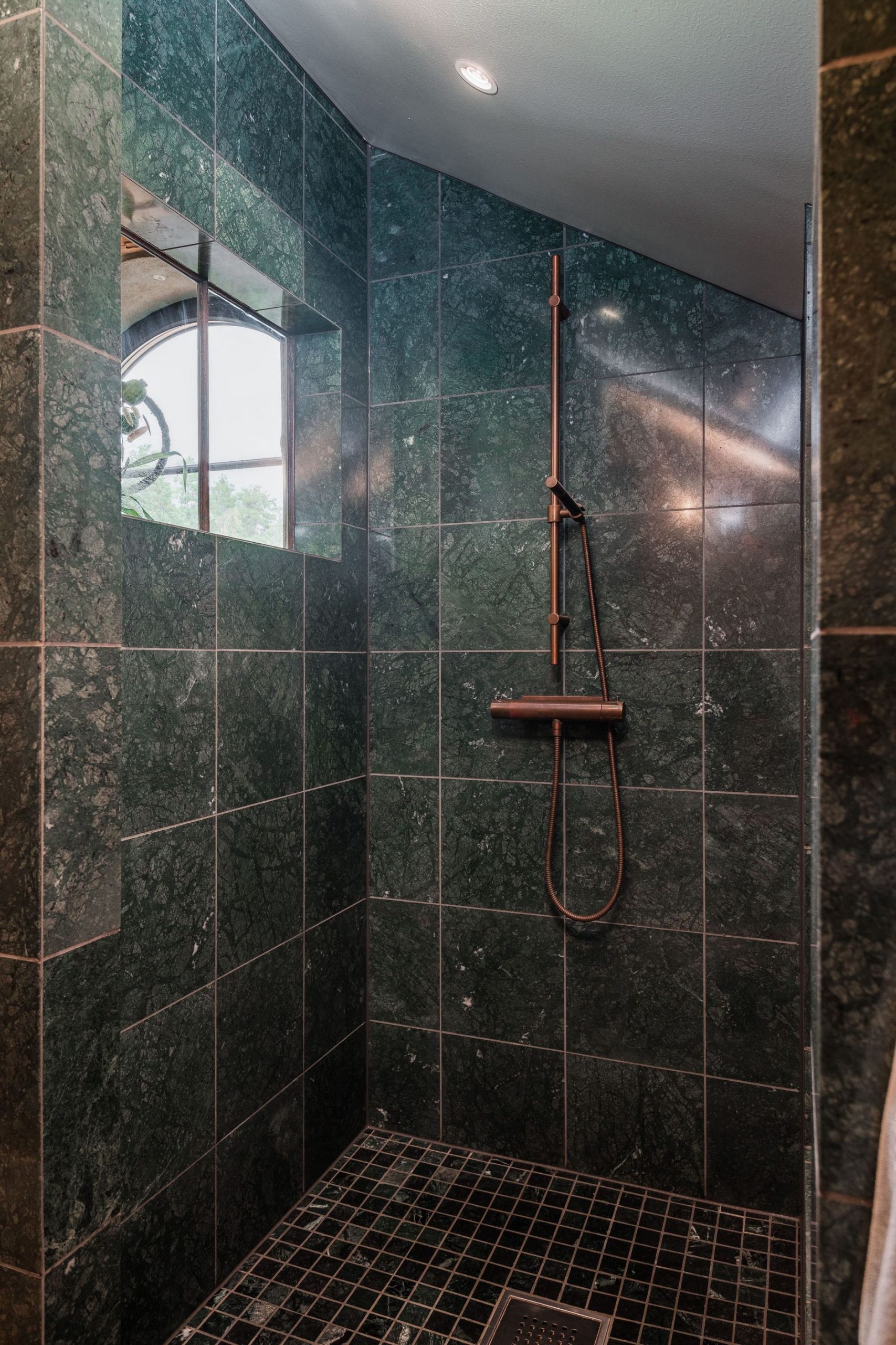 douche avec robinetterie cuivre douche avec robinetterie cuivre