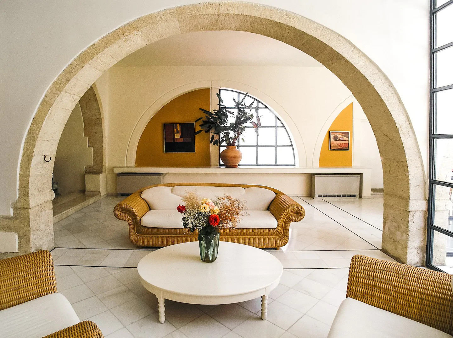 salon avec verrières