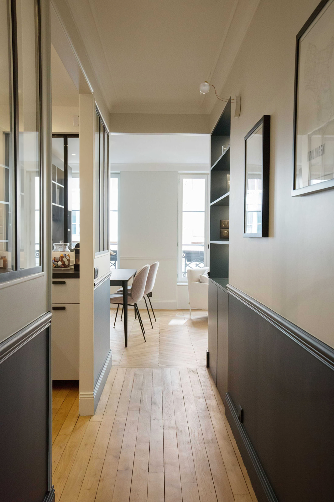 entrée appartement 47m2 rénové à Paris