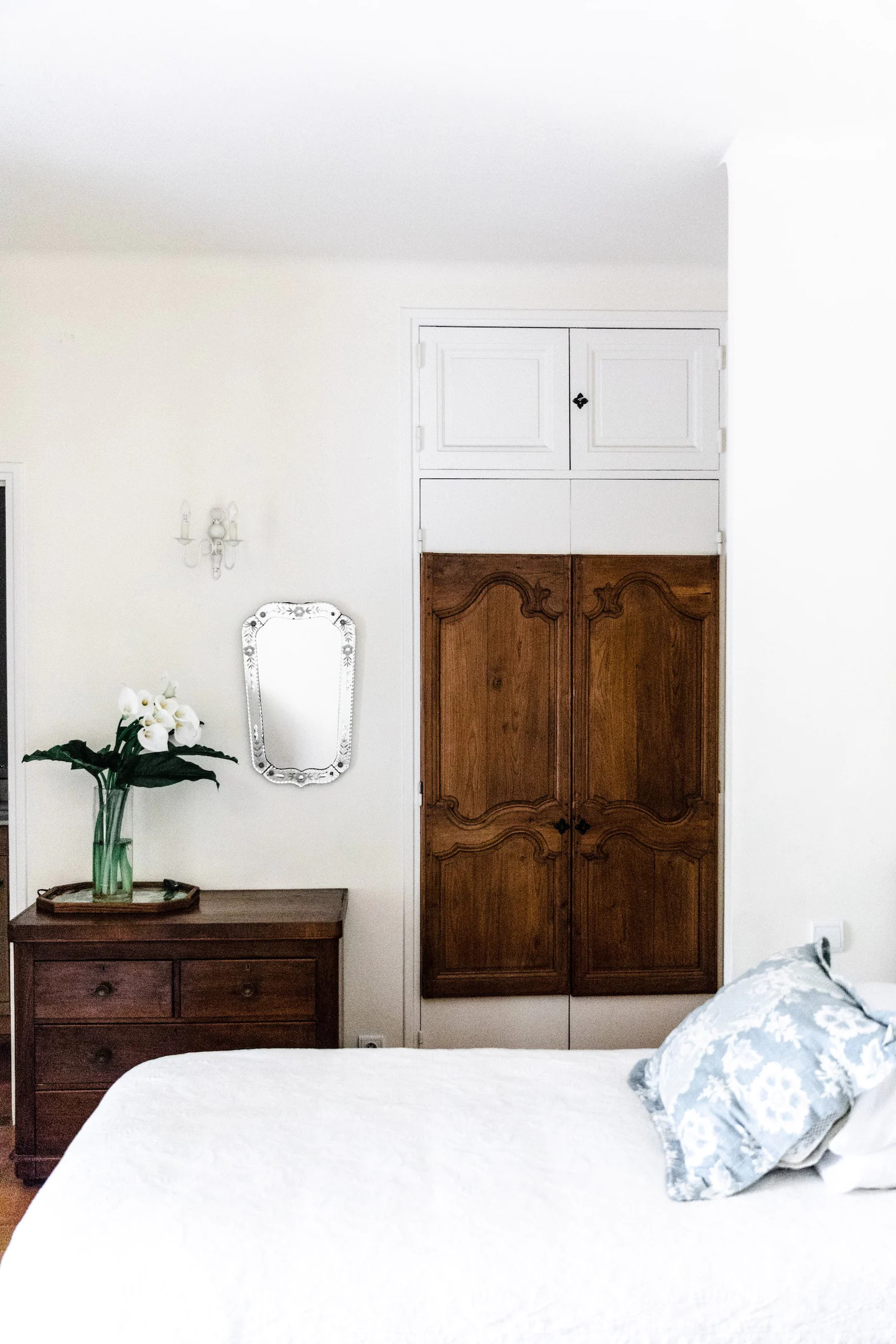 chambre décoration rustique et toile de Jouy