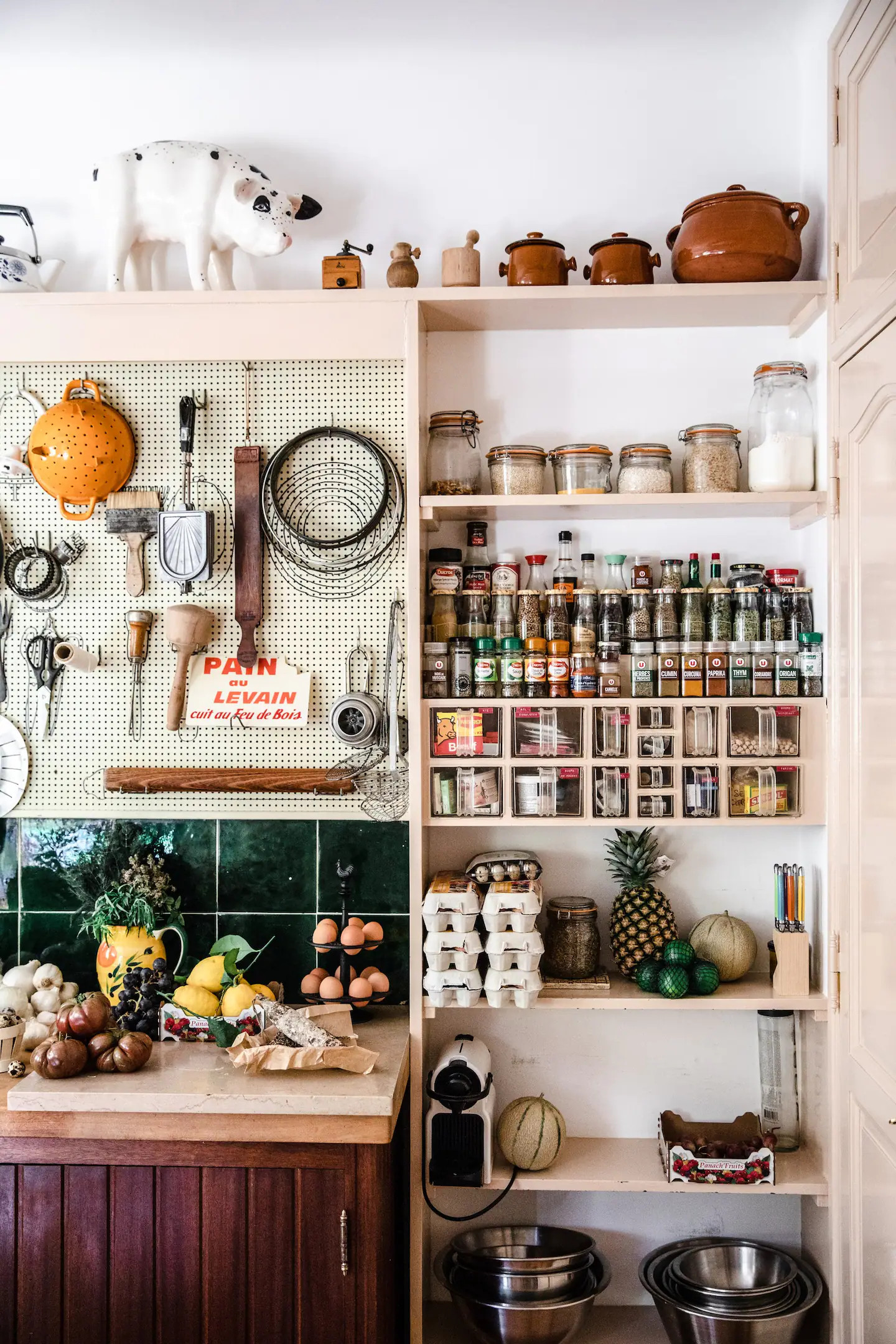 pantry cuisine rustique dans maison en Provence