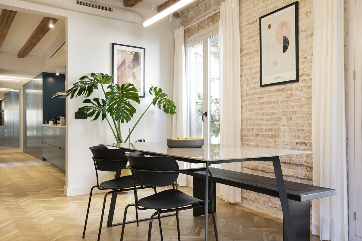 salon contemporain appartement ancien rénové