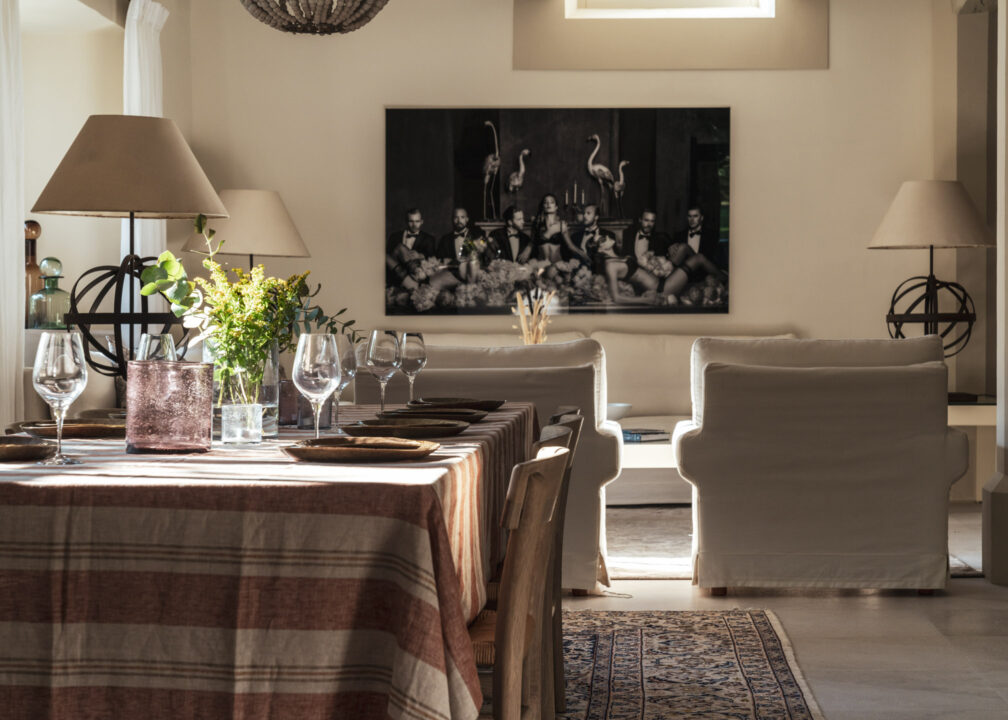 salle à manger maison en pierres