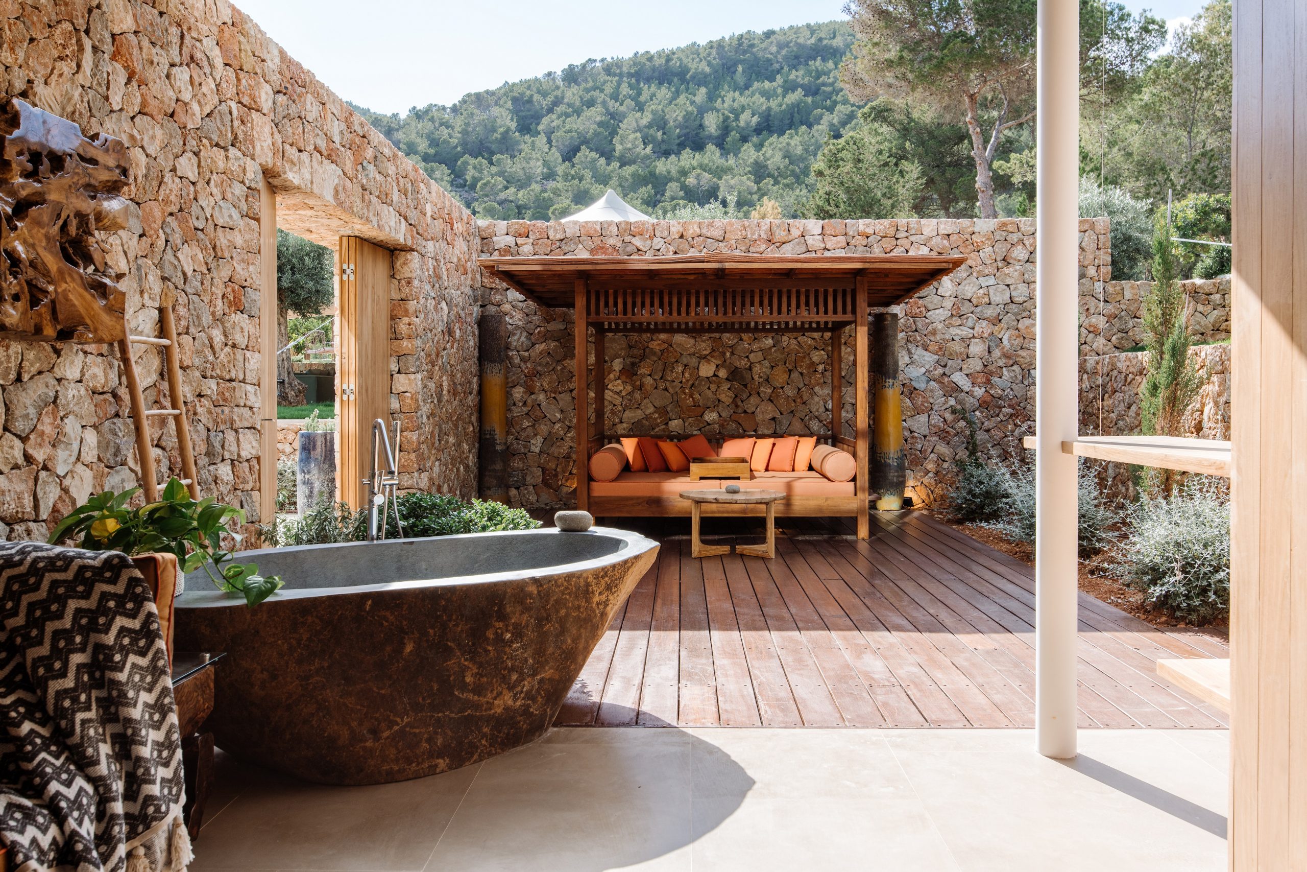 terrasse avec baignoire extérieure terrasse avec baignoire extérieure