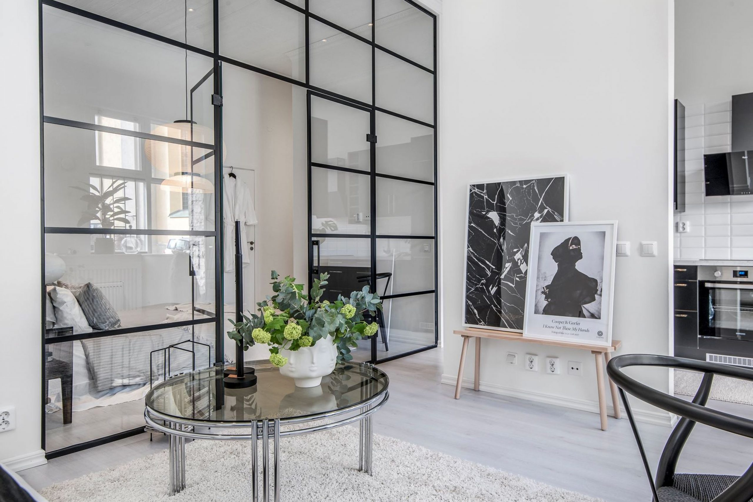 salon avec verrière design