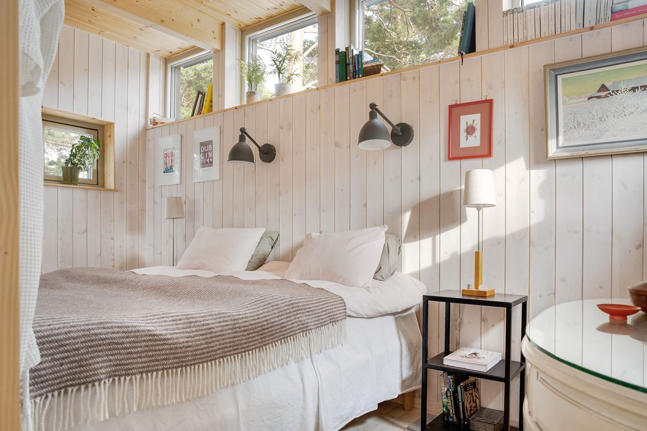 chambre murs lambris bois